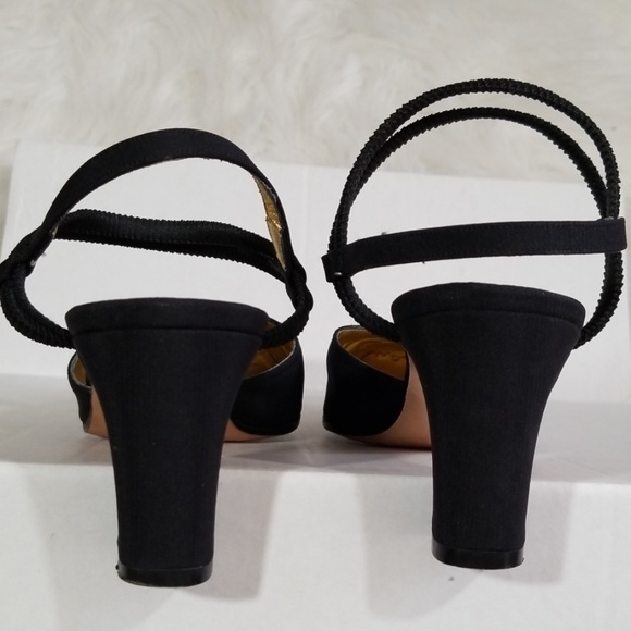Saks Fifth Avenue  black straps shoes.size 7 - Picture 3 of 8